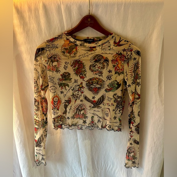 Ed Hardy Tops - Ed Hardy Women’s L Flashboard Mesh Tattoo-Print Long Sleeve Crop Top Cream Skull